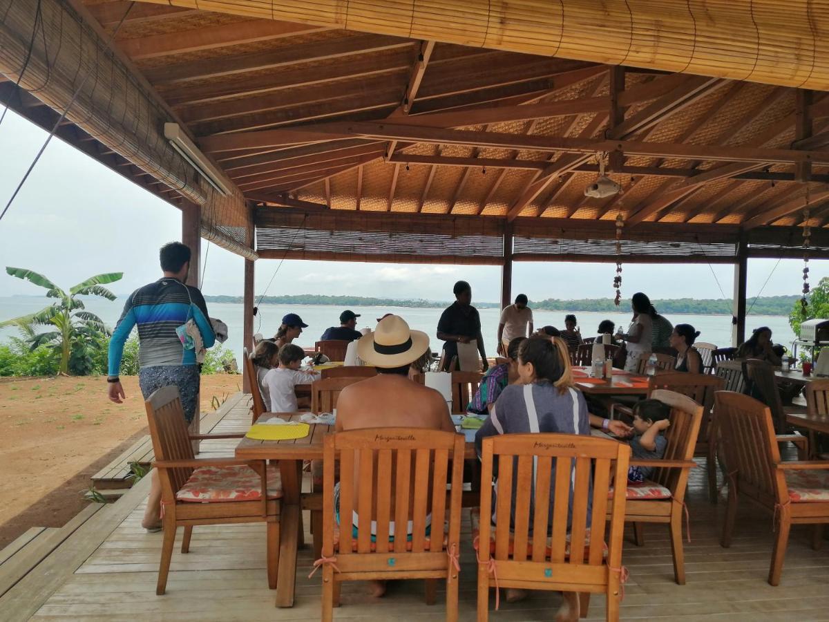 Sonny Island Resort Cabanas Frente Al Mar Punta Bajo Rico Kültér fotó